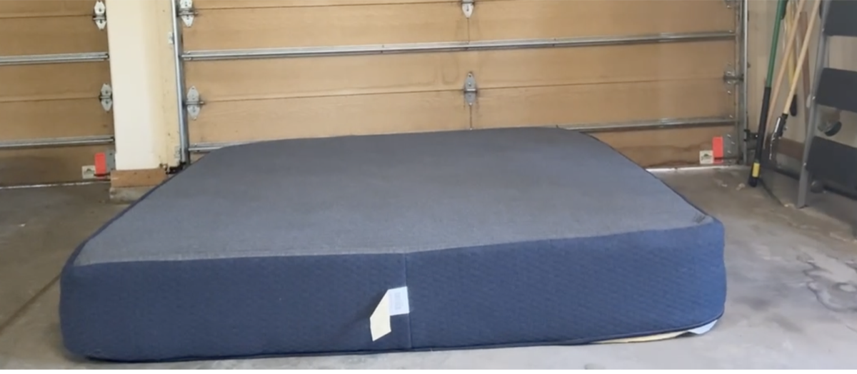 5-year-old DreamFoam Essential mattress before teardown